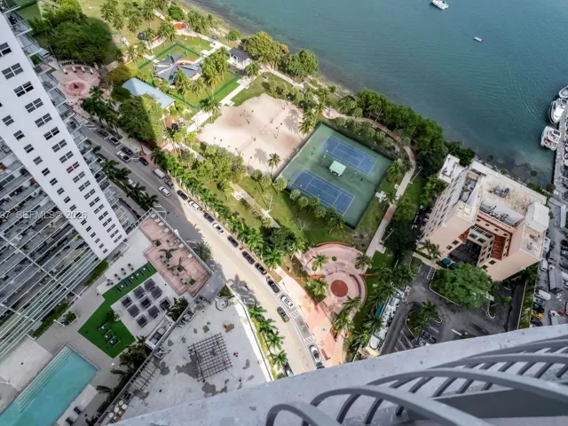 Квартира в аренду номер3801 - фото 6598083