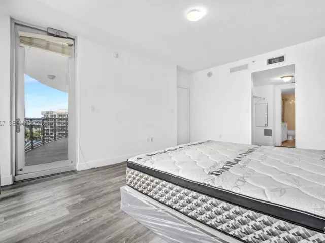 Квартира в аренду номер3801 - фото 7195174