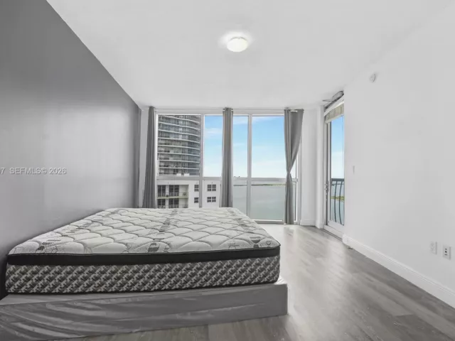 Квартира в аренду номер3801 - фото 7195175