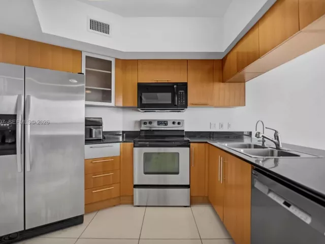 Квартира в аренду номер3801 - фото 6598079