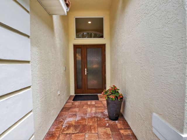 Продажа дома по адресу 523 Canoe Point - фото 6656869