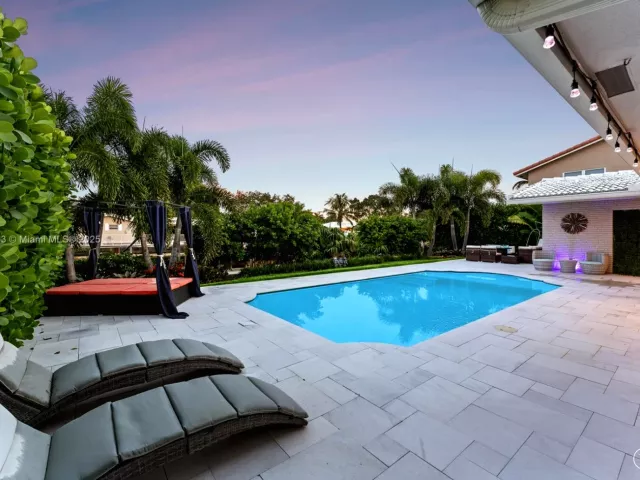 Дом в аренду по адресу 1424 NE 53rd Ct 0 - фото 6576776