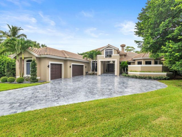 Продажа дома по адресу 1543 Breakers West Boulevard - фото 6592491