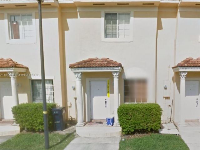 Дом в аренду по адресу 17018 SW 138th Ct 0 - фото 7466312