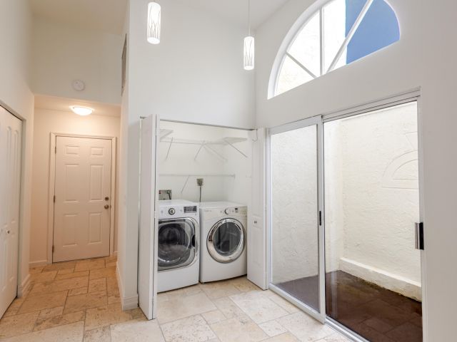 Дом в аренду по адресу 23157 Bentley Place - фото 6593879