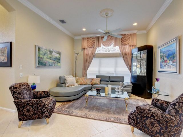 Продажа дома по адресу 7090 Prado Lake Drive - фото 6606941