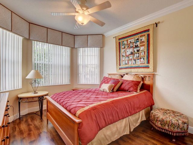 Продажа дома по адресу 7090 Prado Lake Drive - фото 6683074