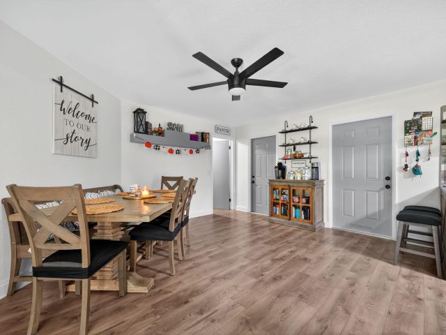 Продажа дома по адресу 12859 54th Street N - фото 6658131