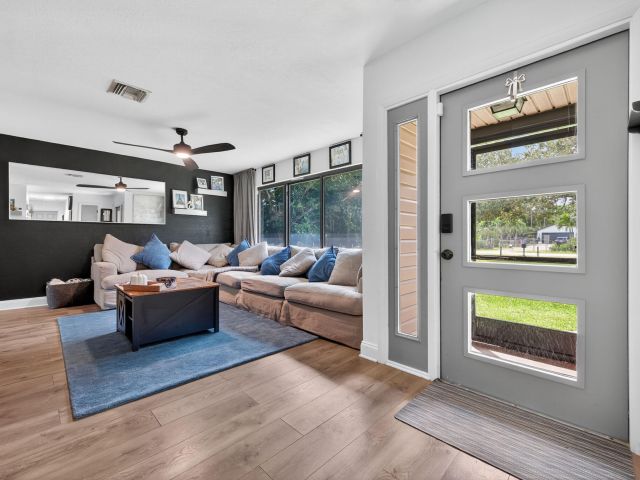 Продажа дома по адресу 12859 54th Street N - фото 6658135