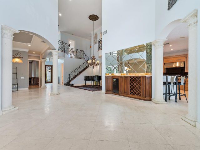 Дом в аренду по адресу 702 Maritime Way - фото 6592399