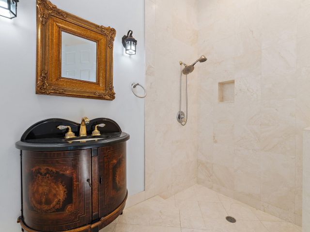 Дом в аренду по адресу 702 Maritime Way - фото 6592402