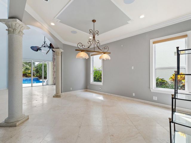 Дом в аренду по адресу 702 Maritime Way - фото 6592404