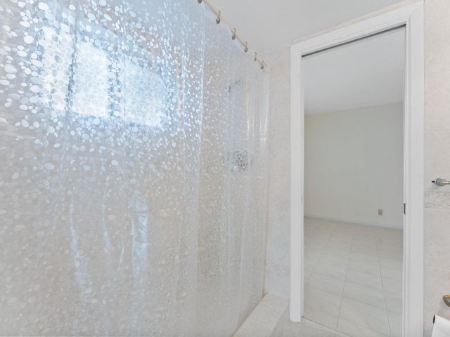 Продажа дома по адресу 1238 Funston Street - фото 6594395