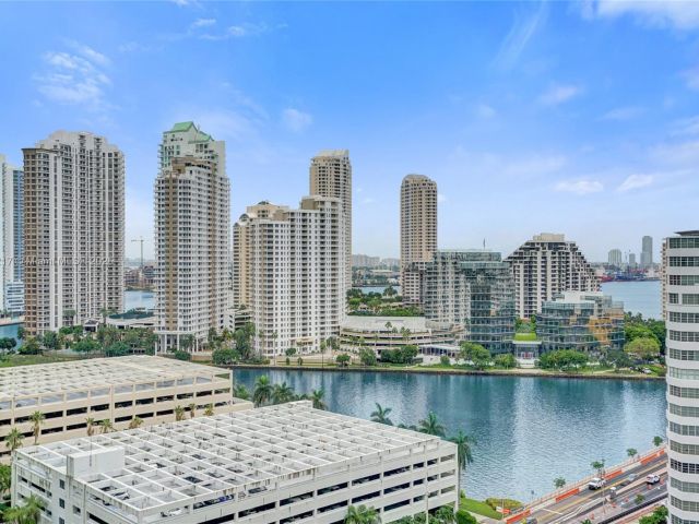 Продажа квартиры #1704 - фото 6600778