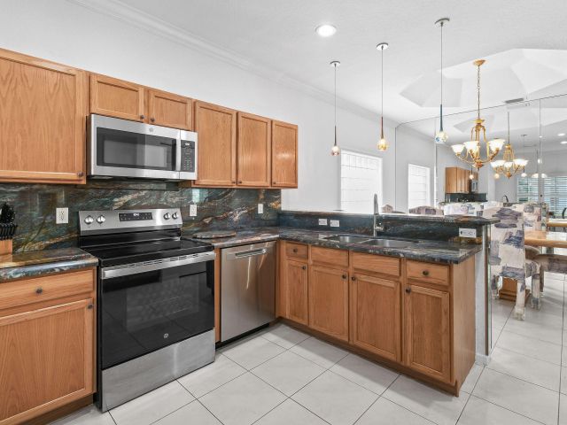 Продажа дома по адресу 2585 San Andros - фото 6618314