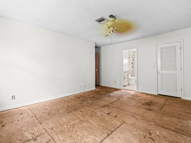 Продажа дома по адресу 77 NW 5th Avenue - фото 6593752