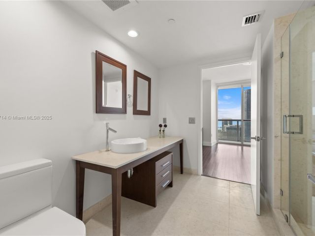 Квартира в аренду номер5003 - фото 6578266