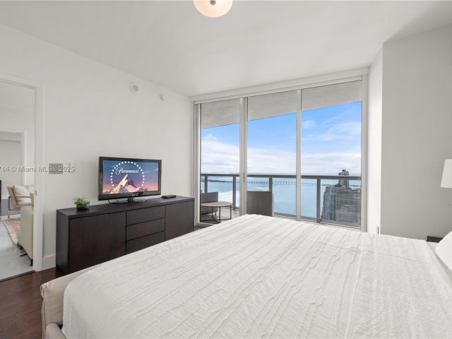 Квартира в аренду номер5003 - фото 6578272