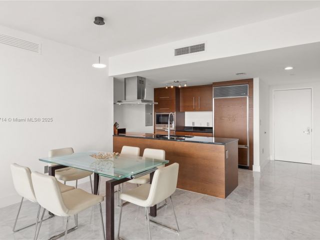 Квартира в аренду номер5003 - фото 6578279