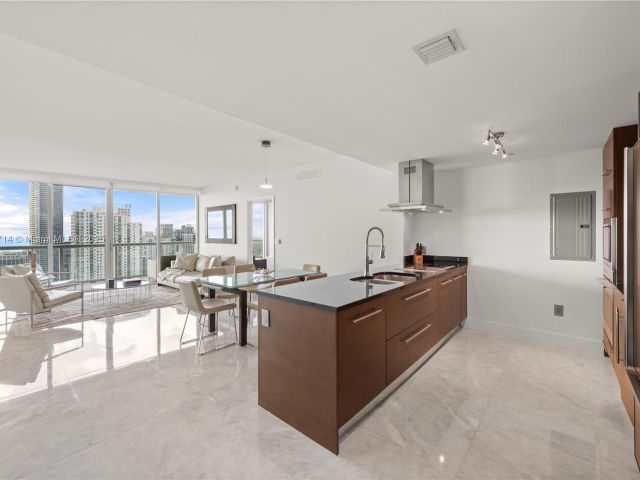 Квартира в аренду номер5003 - фото 6578281