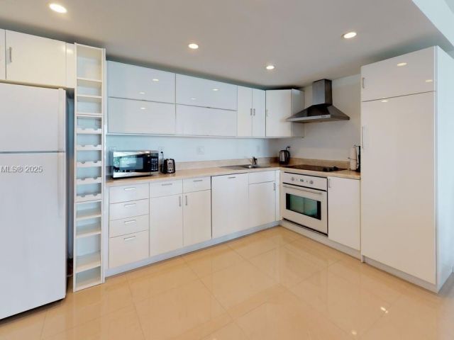 Продажа квартиры #620 - фото 6571215