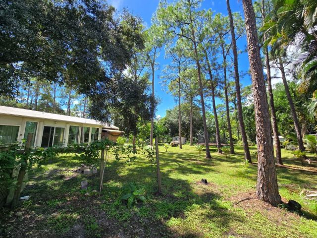 Продажа дома по адресу 13835 41st Lane N - фото 6627310