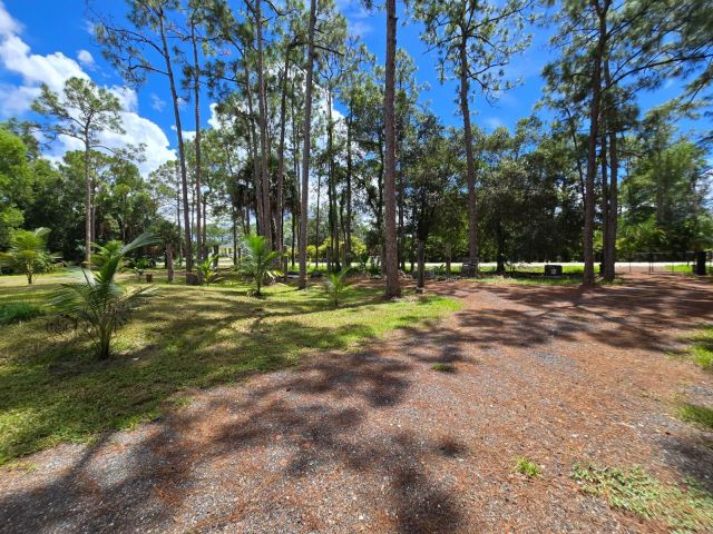 Продажа дома по адресу 13835 41st Lane N - фото 6627312