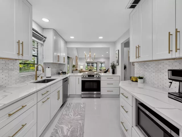 Продажа дома по адресу 21695 Arriba Real - фото 6570278