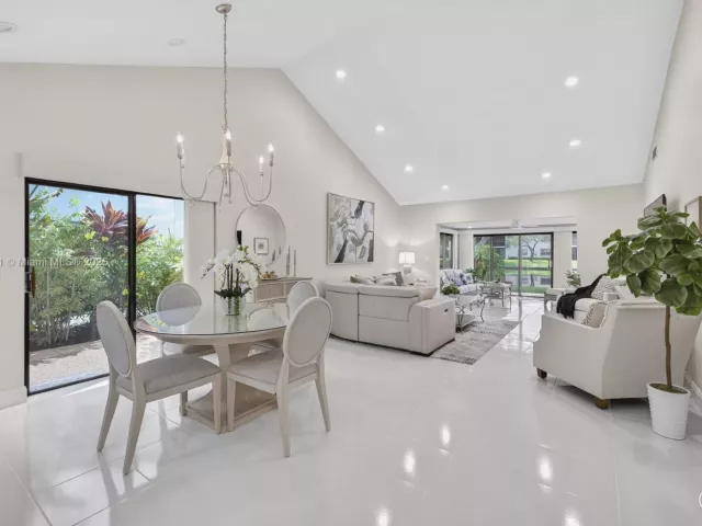 Продажа дома по адресу 21695 Arriba Real - фото 6570286