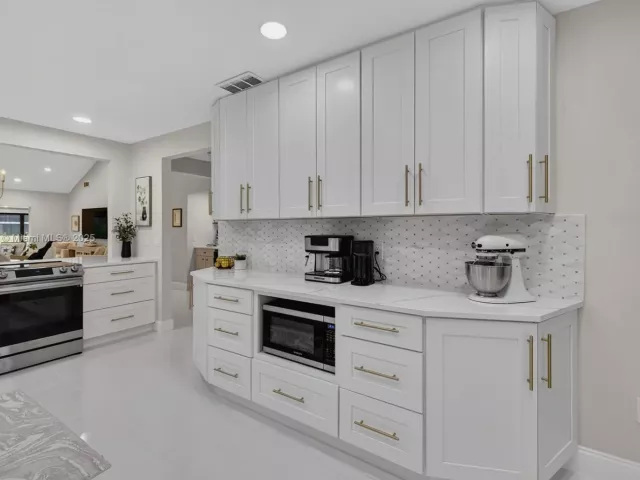 Продажа дома по адресу 21695 Arriba Real - фото 6570277