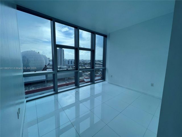 Продажа квартиры #1208 - фото 6571165