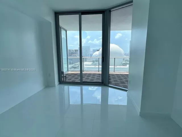 Продажа квартиры #1208 - фото 6571171