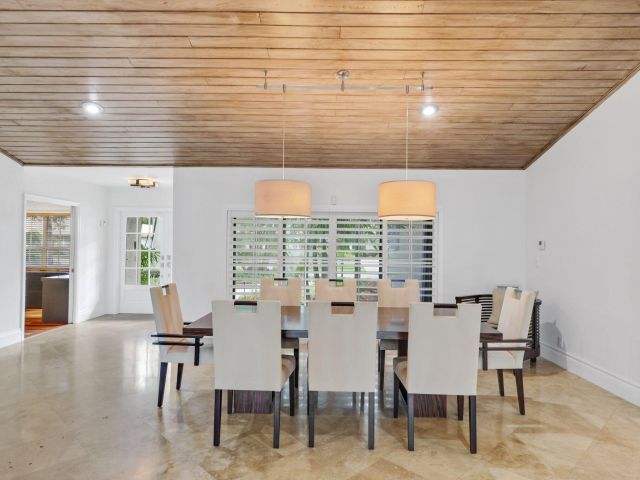 Продажа дома по адресу 2063 NW 19th Way - фото 6622786