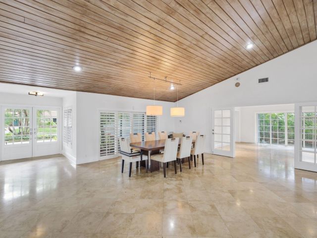 Продажа дома по адресу 2063 NW 19th Way - фото 6622788