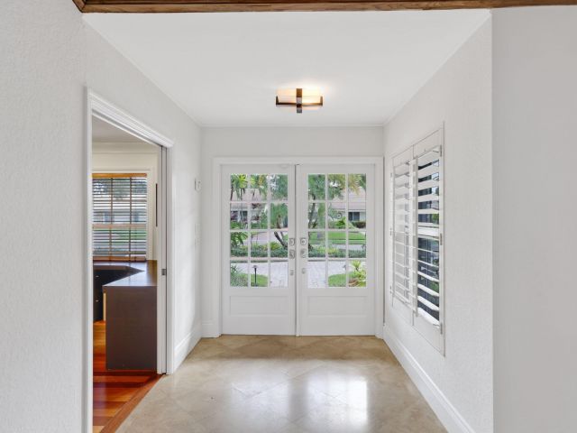 Продажа дома по адресу 2063 NW 19th Way - фото 6622789