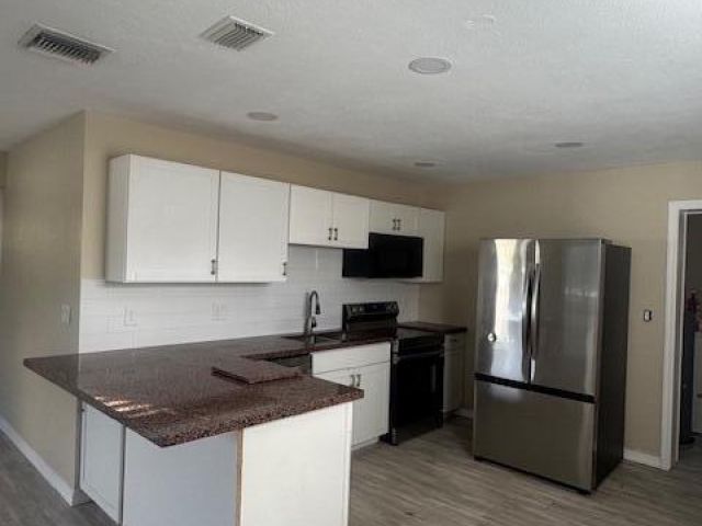 Дом в аренду по адресу 620 Putter Place - фото 6733988