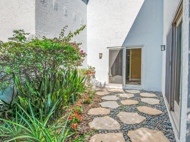 Продажа дома по адресу 2932 Banyan Boulevard Circle NW - фото 6706093