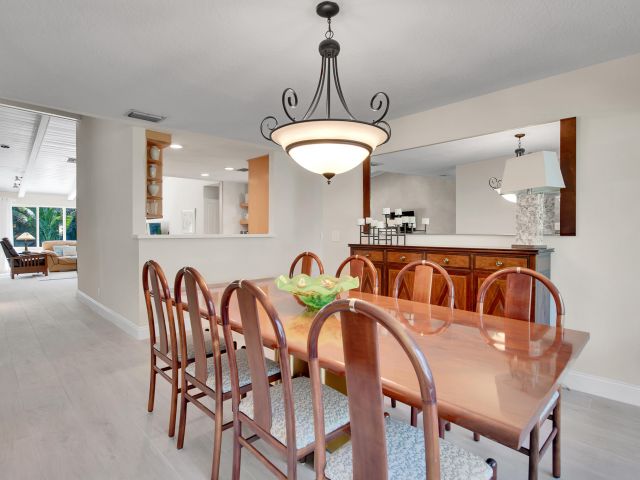 Продажа дома по адресу 2932 Banyan Boulevard Circle NW - фото 6706100