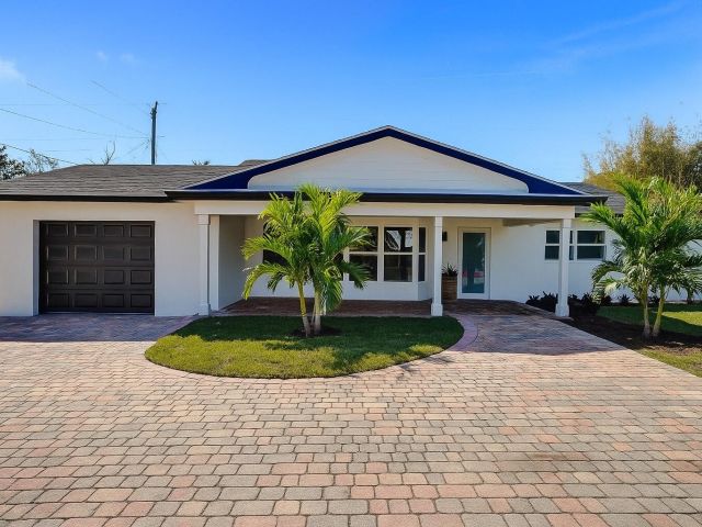 Продажа дома по адресу 530 Kingbird Circle - фото 6616927