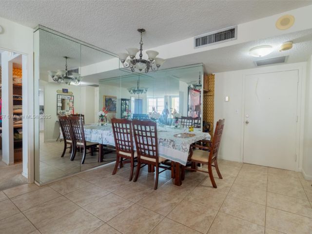 Продажа квартиры #808 - фото 7435477