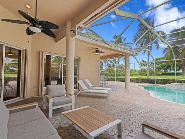 Продажа дома по адресу 21134 Falls Ridge Way - фото 6596670