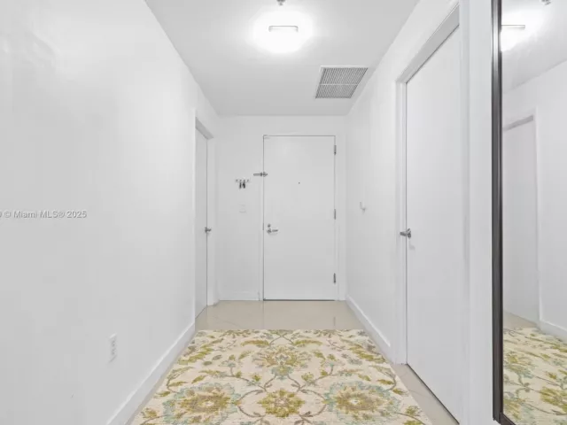 Продажа квартиры #4018 - фото 6616977