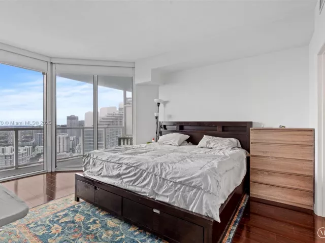 Продажа квартиры #4018 - фото 6684995