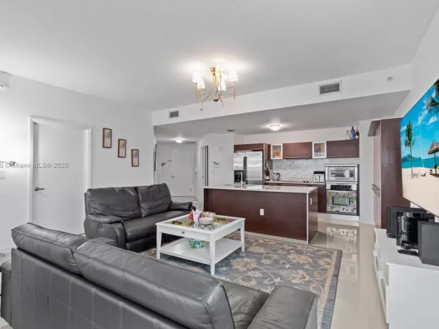 Продажа квартиры #4018 - фото 6616968