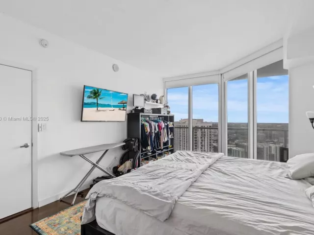 Продажа квартиры #4018 - фото 6684994