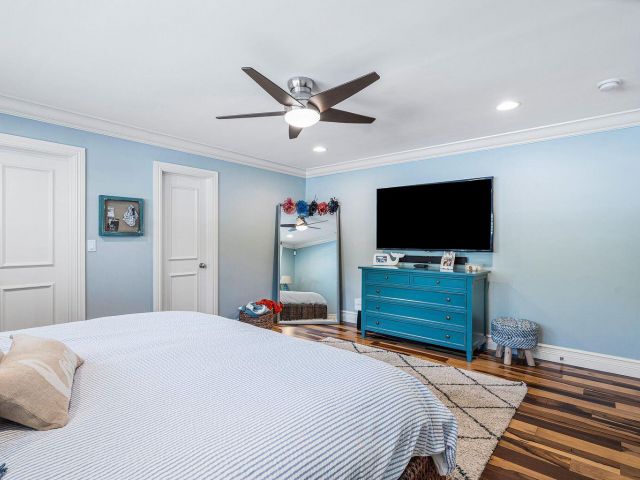 Дом в аренду по адресу 899 Barcelona Drive - фото 6593645