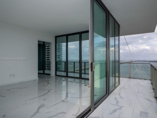 Продажа квартиры #3101 - фото 6574465