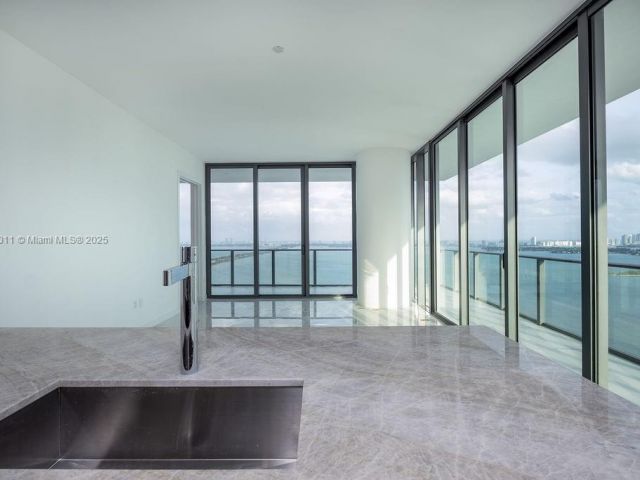 Продажа квартиры #3101 - фото 6574467