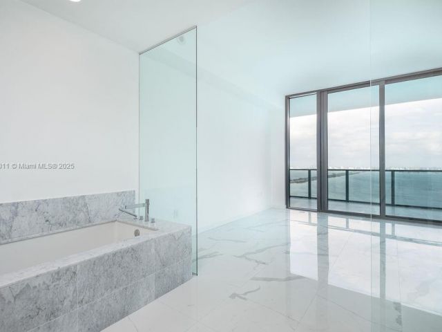 Продажа квартиры #3101 - фото 6574473