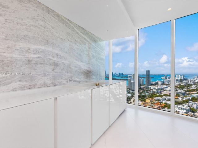 Продажа квартиры #PH-5 - фото 6589585